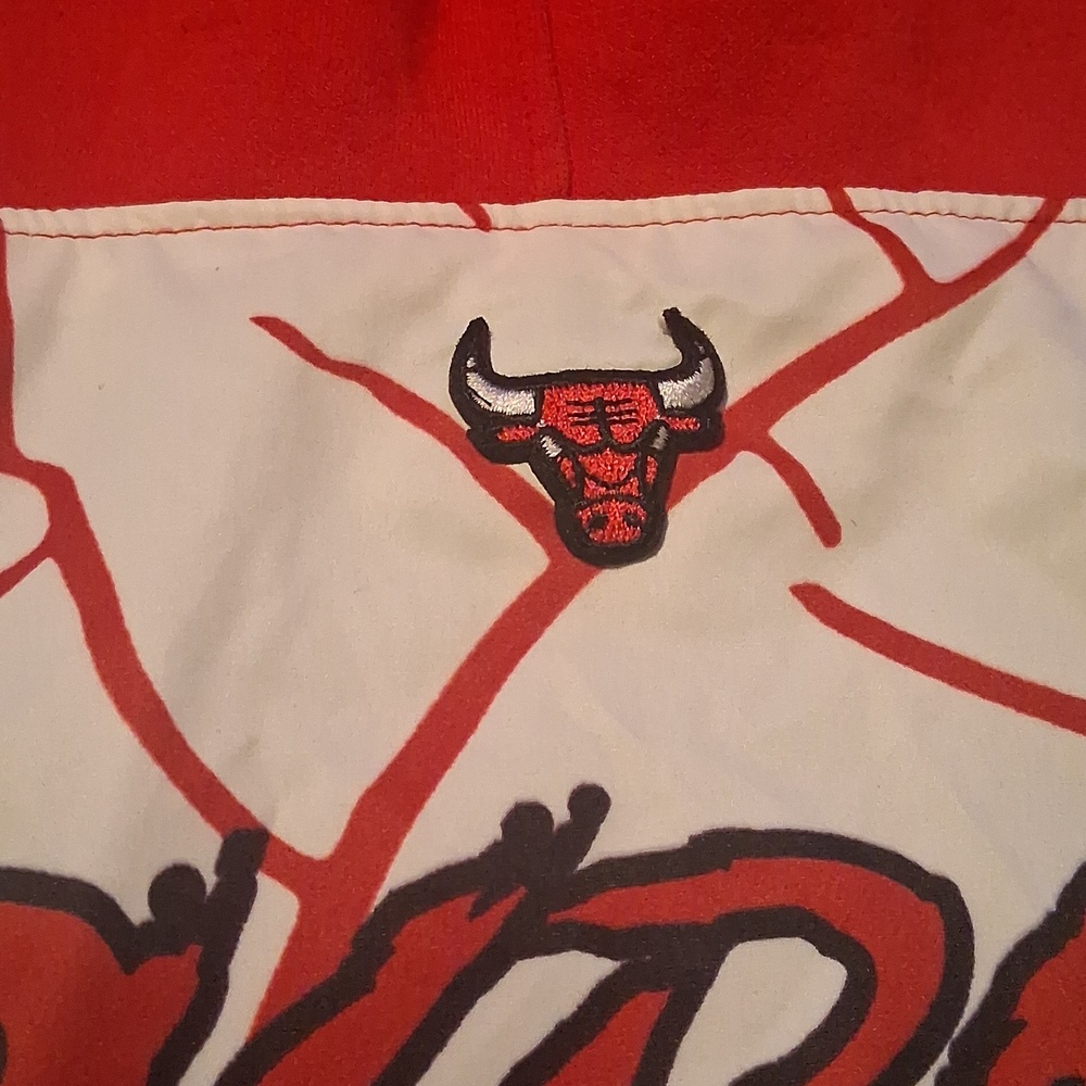 clearence from $400 Bulls Red and White hoodie - Picture 12 of 16